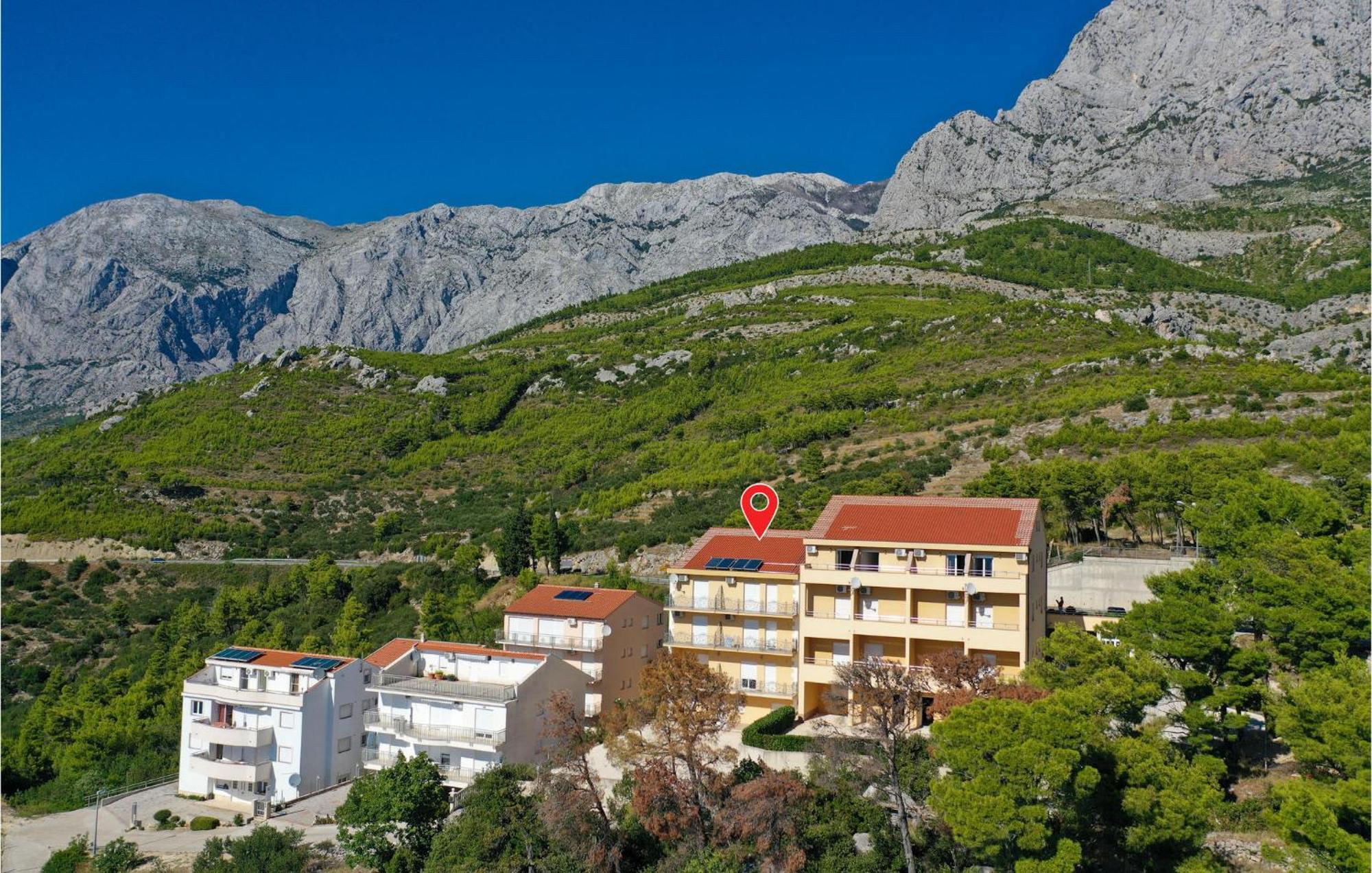 Nice Apartment In Krvavica With House Sea View エクステリア 写真