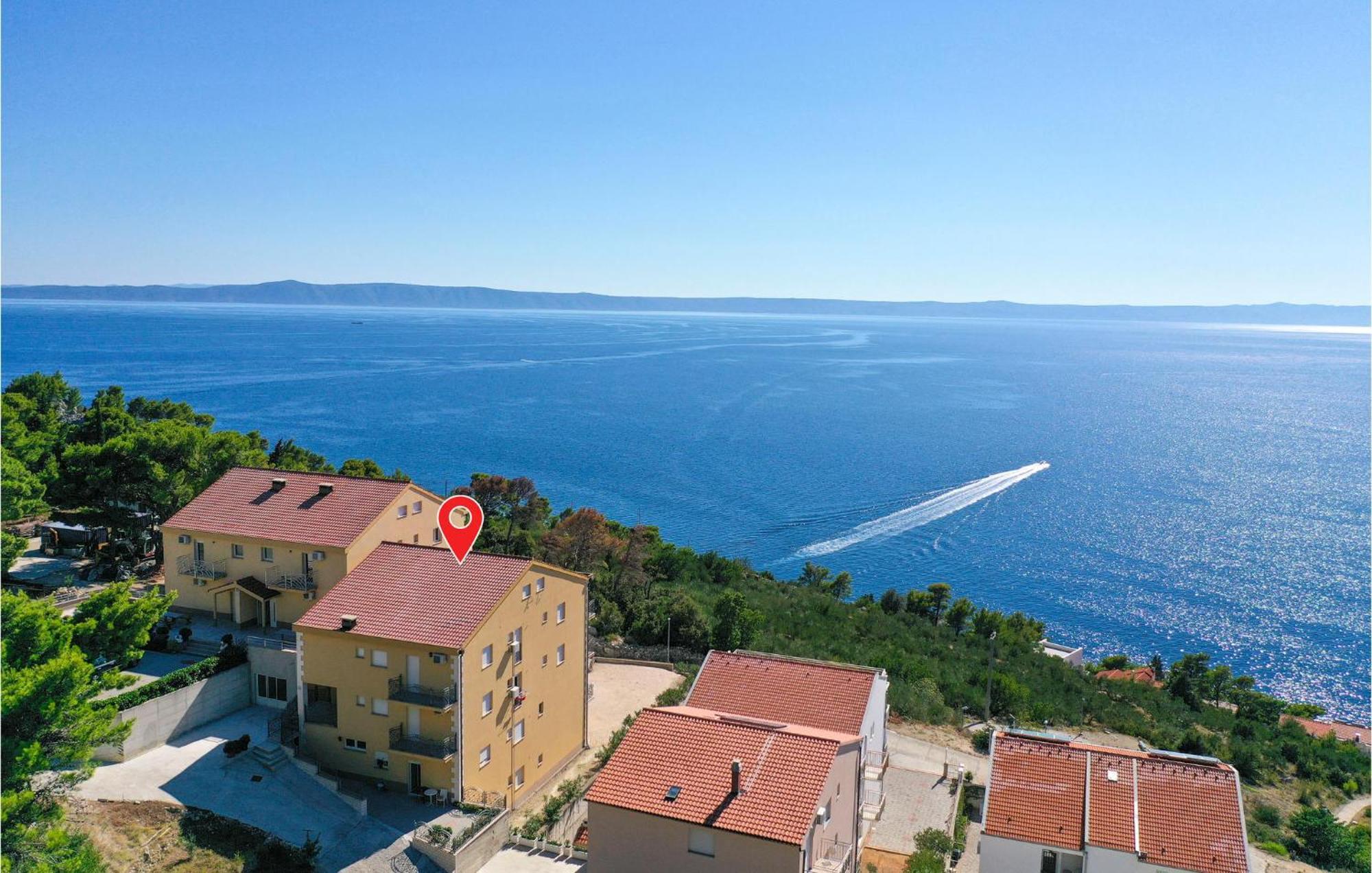 Nice Apartment In Krvavica With House Sea View エクステリア 写真